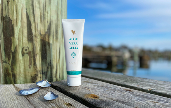 Aloe Vera Gelly fra Forever Living Products. virker beroligende, plejende og fugtbevarende.