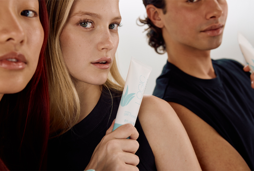 LOGIC by Forever – tre trin til effektiv hudpleje. Gelbaseret formel med aloe vera, perfekt til kombineret hud.