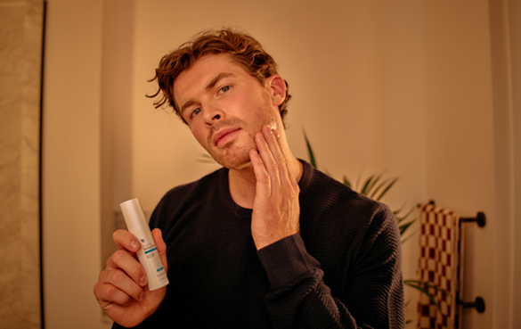 Forever Vitamin C og Bakuchiol Duo – to luksuriøse ansigtsmælk til dag og nat. 