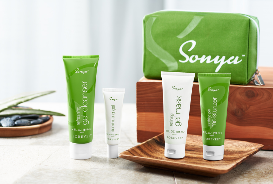 Sonya daily skincare system er hudpleje, der passer til alle hudtyper, specielt til kombineret hud med skiftende behov. 