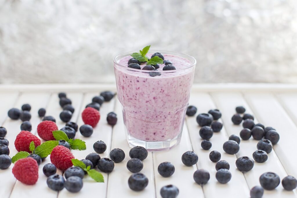 Lav en sund smoothie til hud, hår og negle